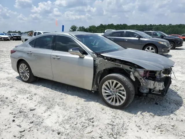 2021 LEXUS ES 300H ULTRA LUXURY  