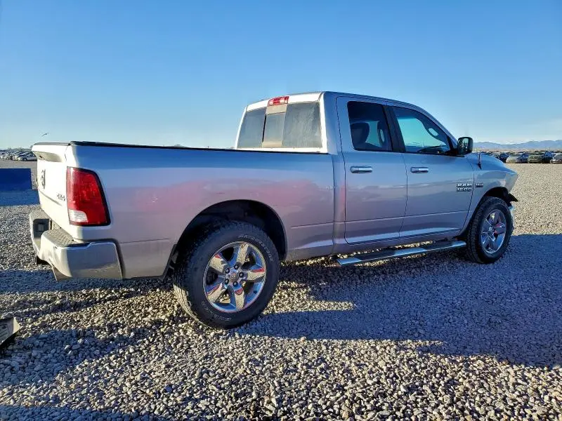 2015 RAM 1500 SLT  