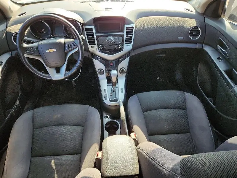2012 CHEVROLET CRUZE LT  