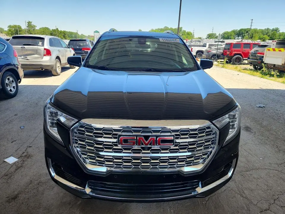 2022 GMC TERRAIN DENALI  