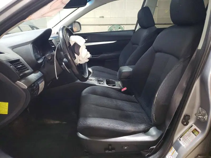 2010 SUBARU OUTBACK 2.5I PREMIUM  