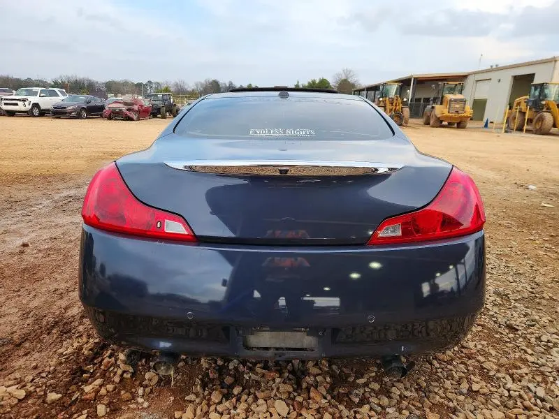 2013 INFINITI G37 JOURNEY  