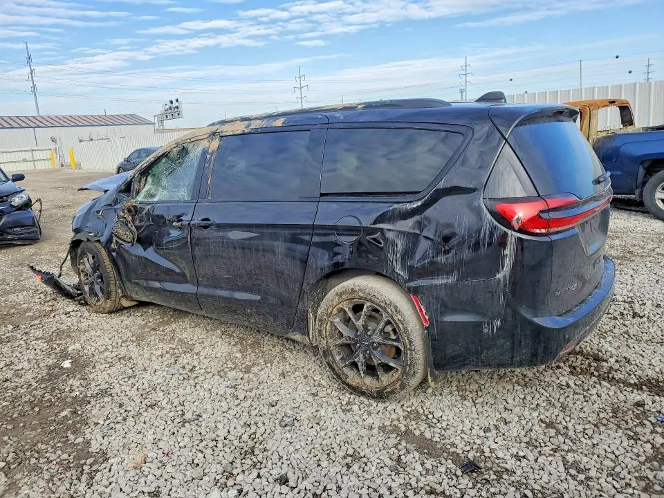 2025 CHRYSLER PACIFICA LIMITED  