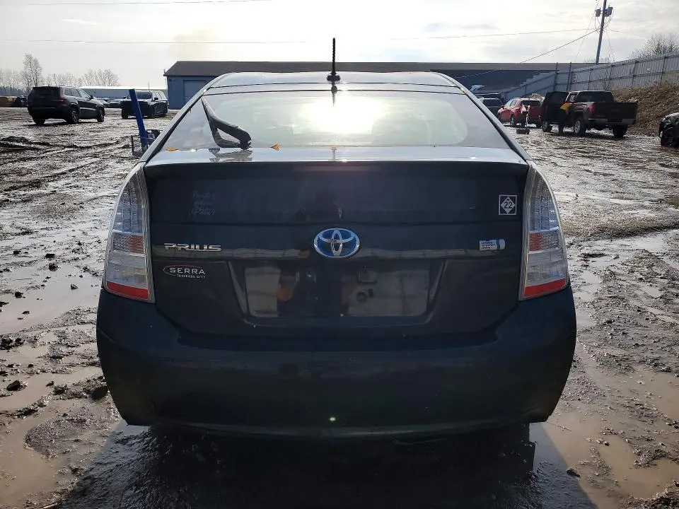 2011 TOYOTA PRIUS   