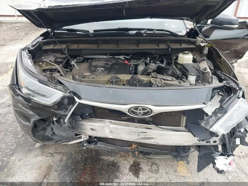 2022 TOYOTA HIGHLANDER L