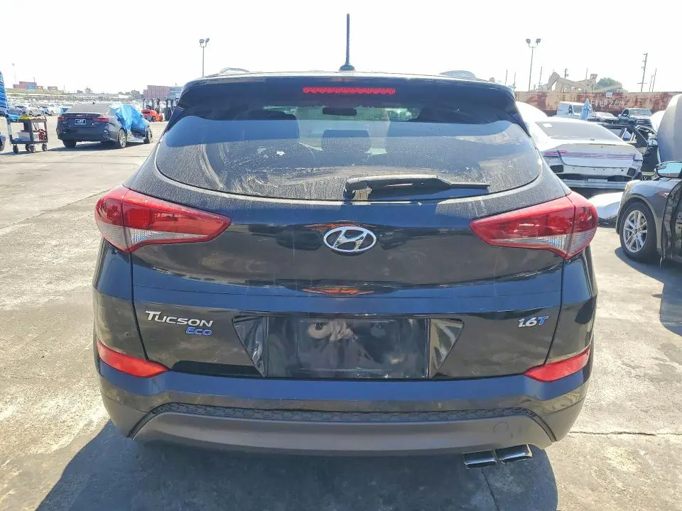 2016 HYUNDAI TUCSON   