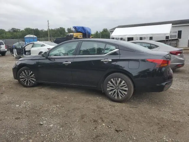 2024 NISSAN ALTIMA SV  