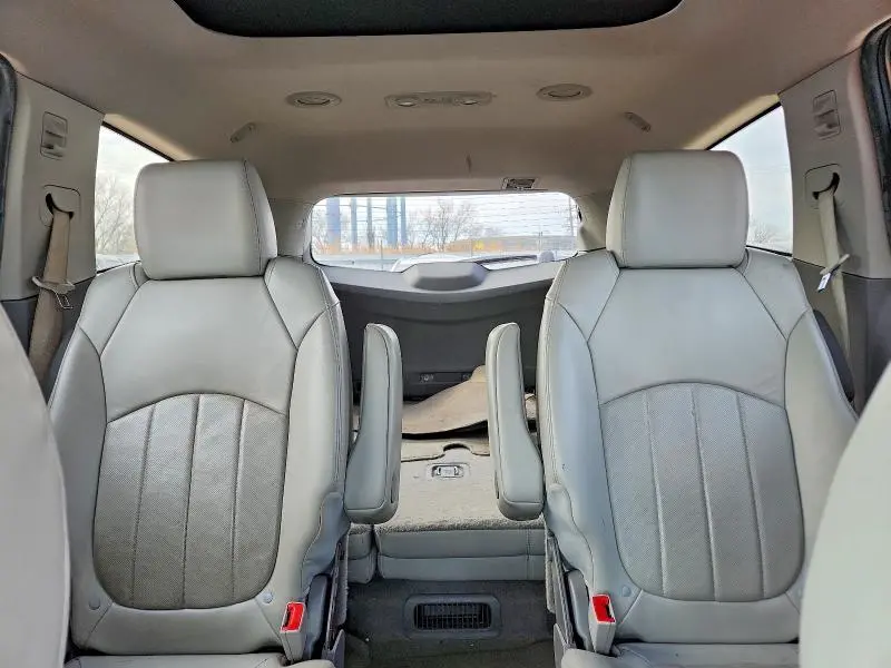 2015 CHEVROLET TRAVERSE LTZ  