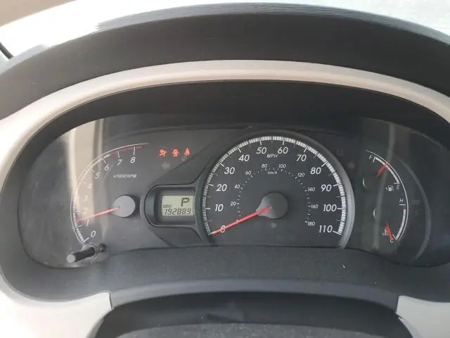 2011 TOYOTA SIENNA LE  