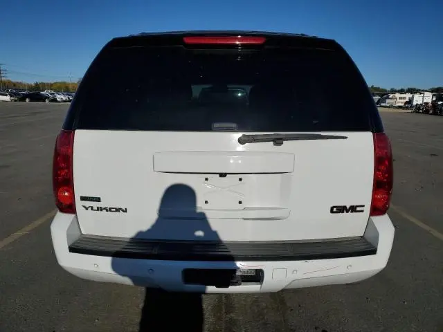2011 GMC YUKON SLT  
