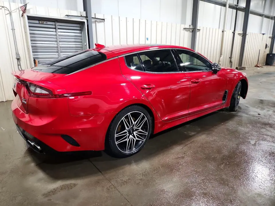 2018 KIA STINGER GT2  