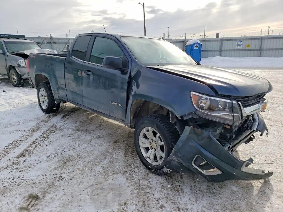 2017 CHEVROLET COLORADO LT  