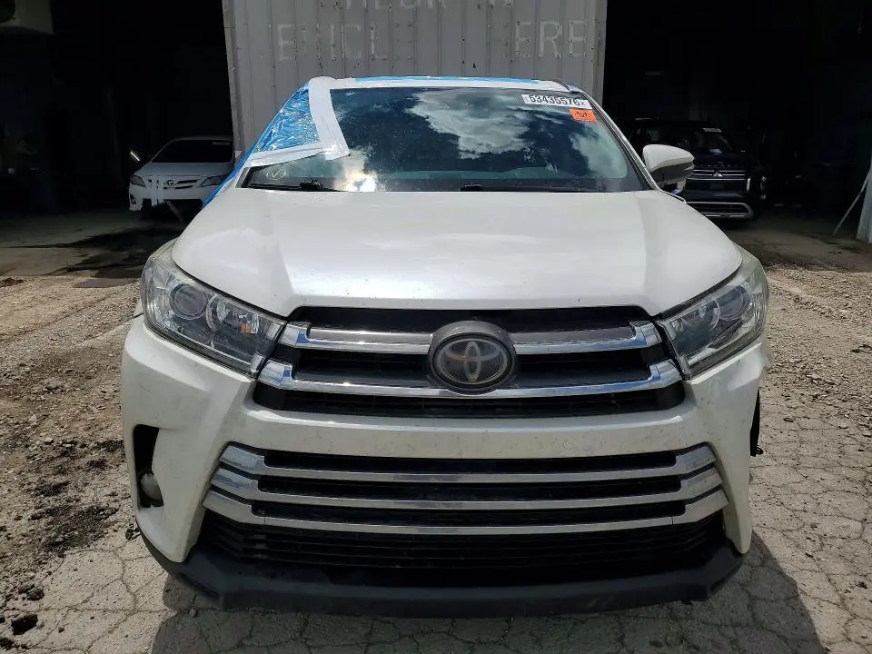 2018 TOYOTA HIGHLANDER LIMITED  