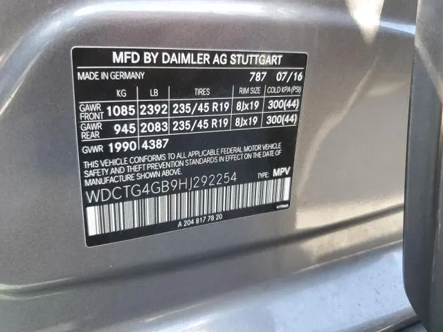 2017 MERCEDES-BENZ GLA 250 4MATIC  