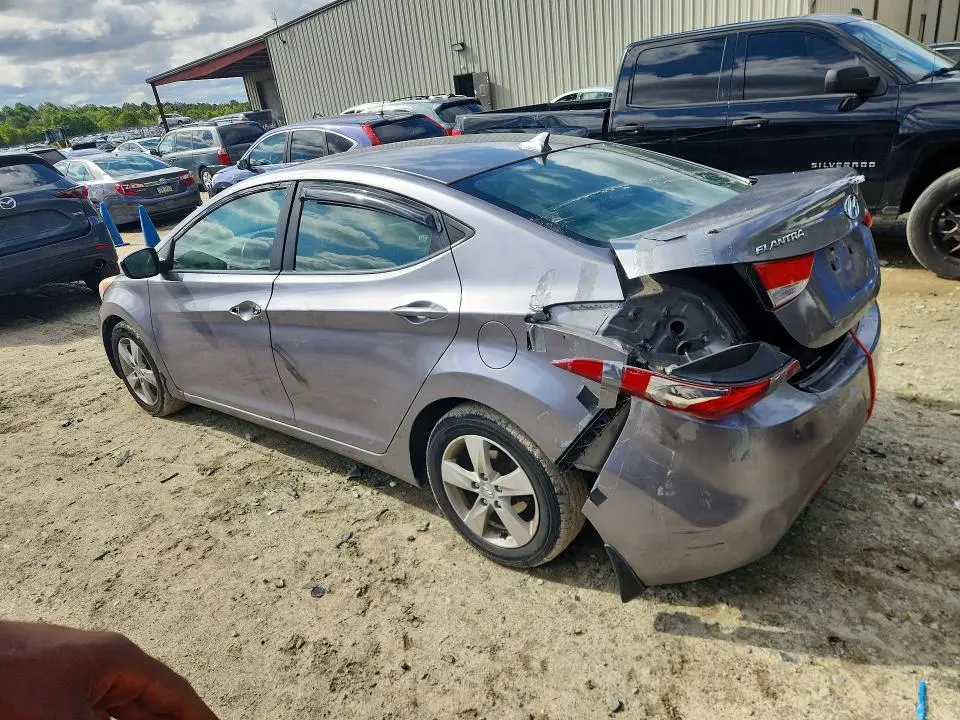 2013 HYUNDAI ELANTRA   