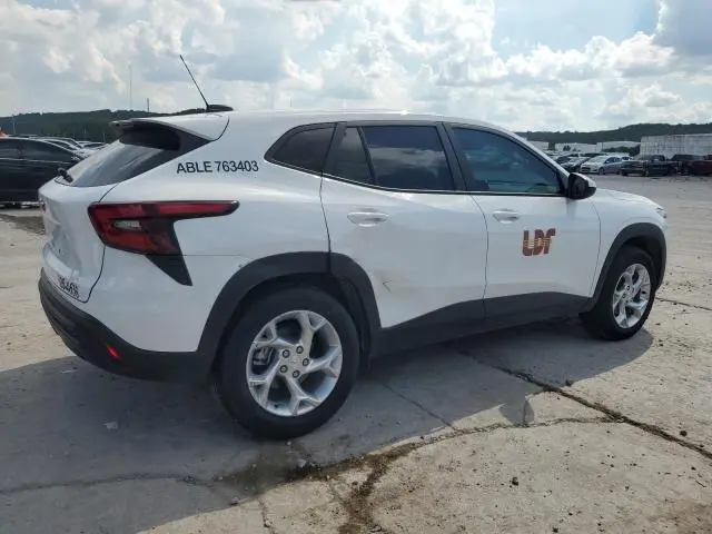 2025 CHEVROLET TRAX LS  