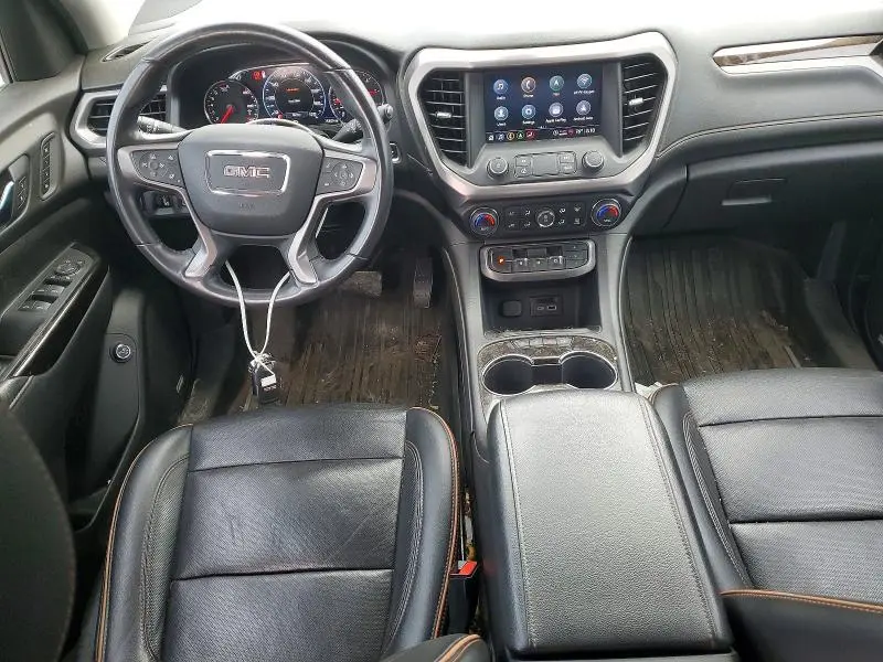 2021 GMC ACADIA AT4  
