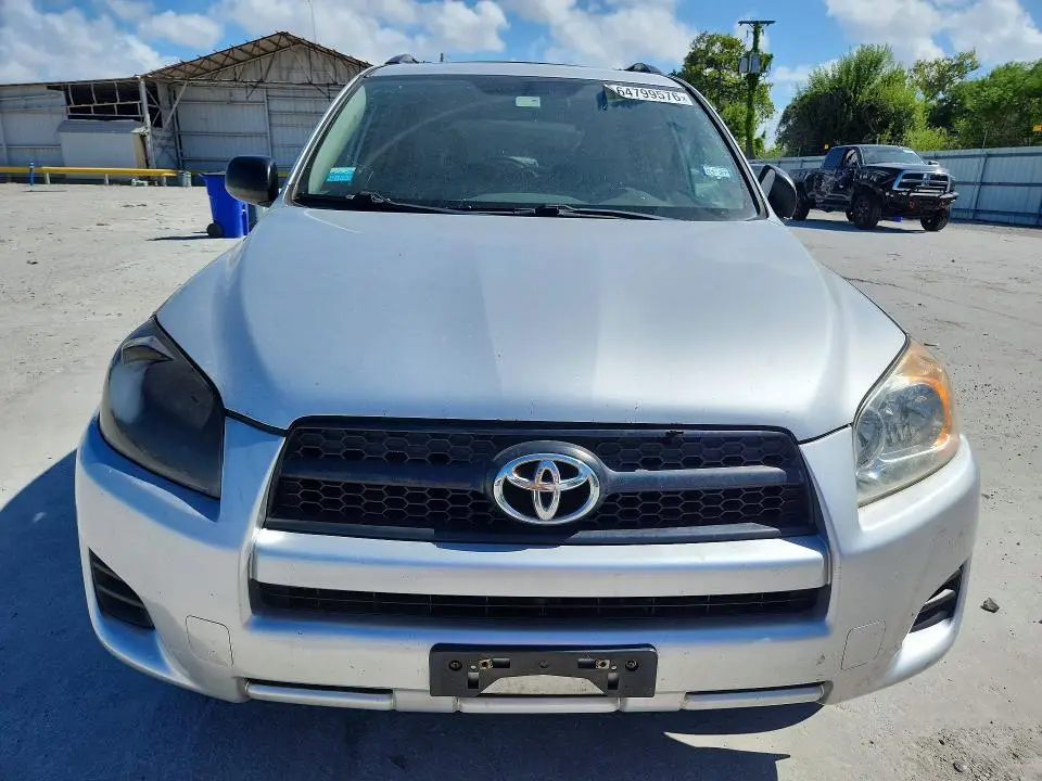 2011 TOYOTA RAV4 BASE  