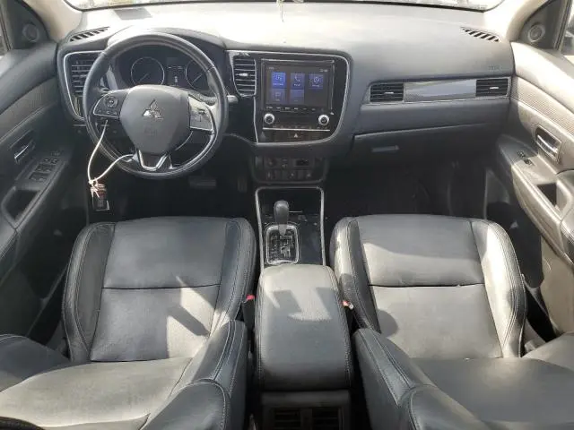 2020 MITSUBISHI OUTLANDER SE