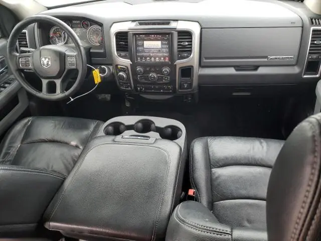 2017 RAM 1500 SLT  