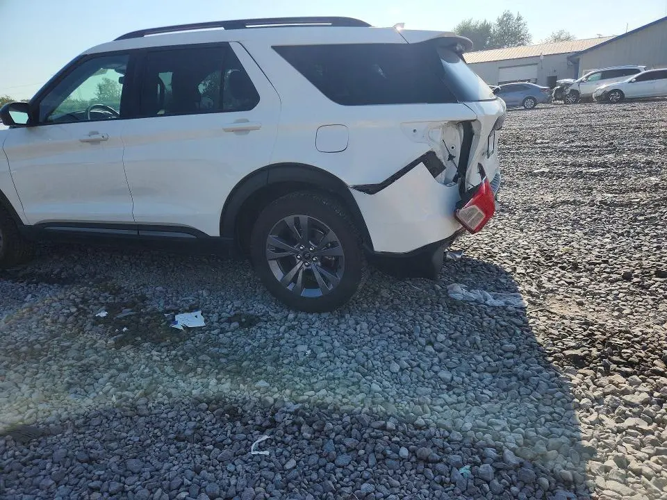 2022 FORD EXPLORER XLT  