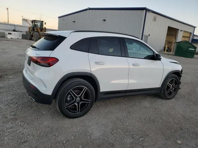 2021 MERCEDES-BENZ GLA 250 4MATIC  