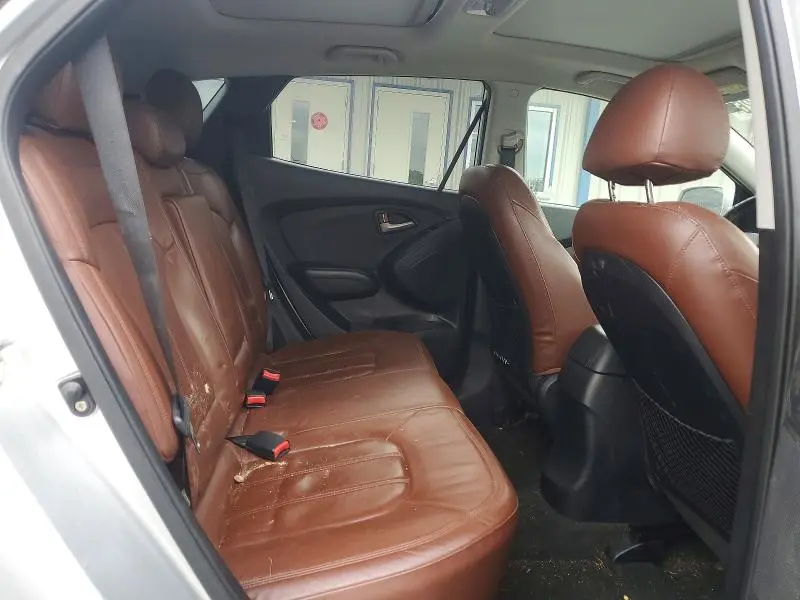 2010 HYUNDAI TUCSON LIMITED  