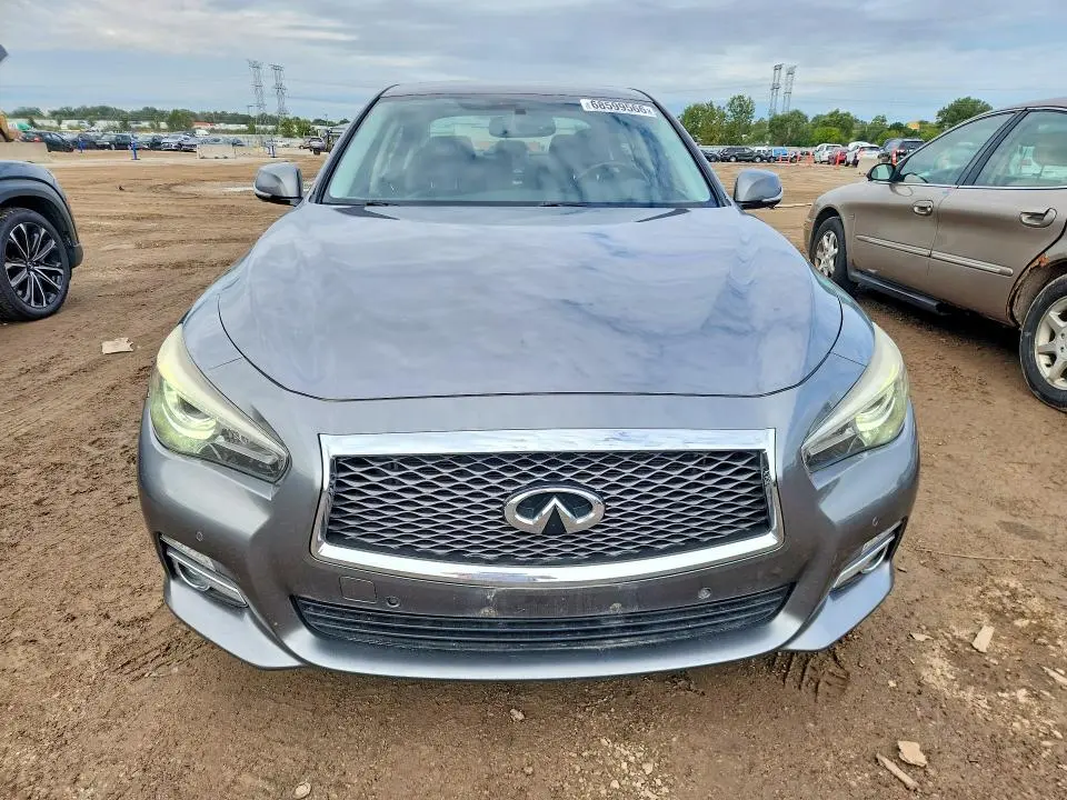 2015 INFINITI Q50 PREMIUM  