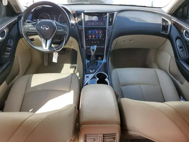 2019 INFINITI Q50 LUXE  