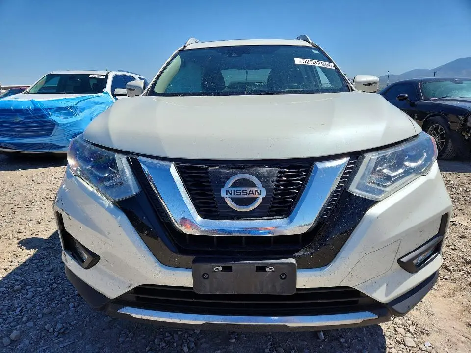 2017 NISSAN ROGUE SL  
