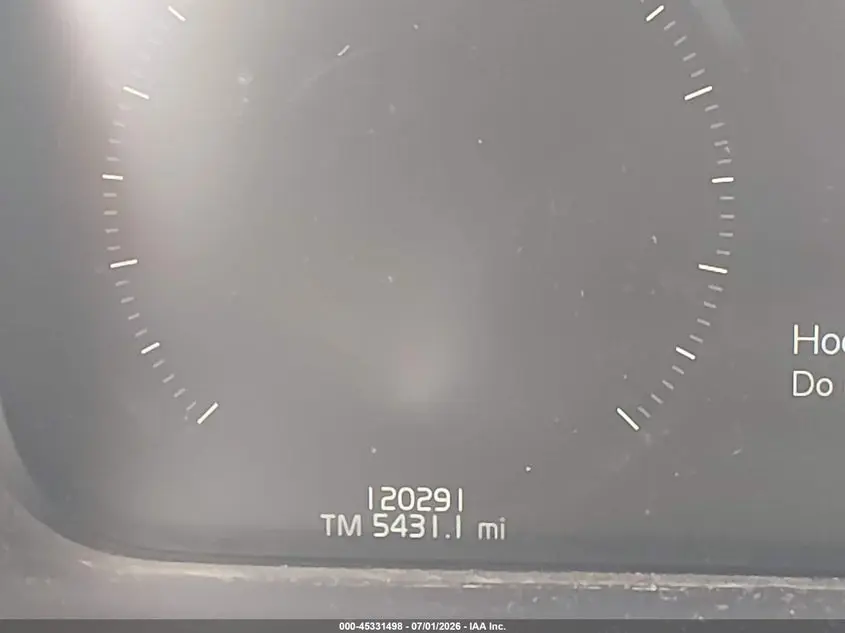 2018 VOLVO S90 T5 MOMENTUM