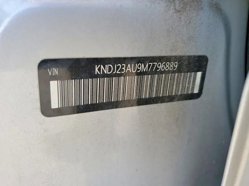 2021 KIA SOUL S  