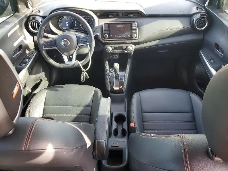 2019 NISSAN KICKS SR  