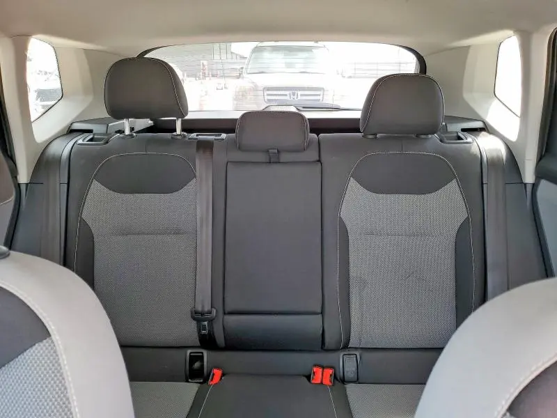 2024 VOLKSWAGEN TAOS S  
