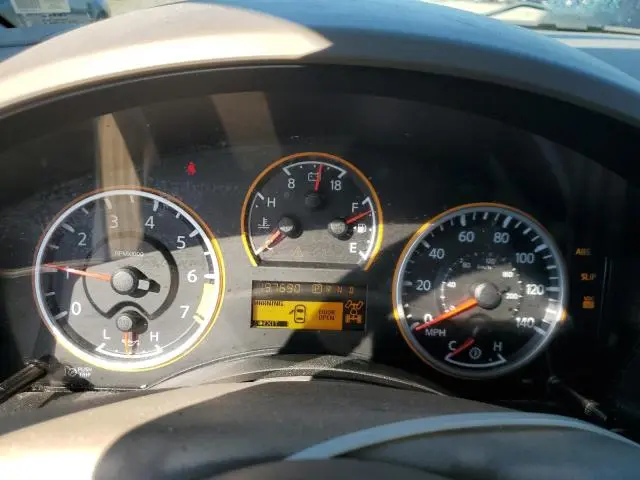 2010 NISSAN TITAN XE  
