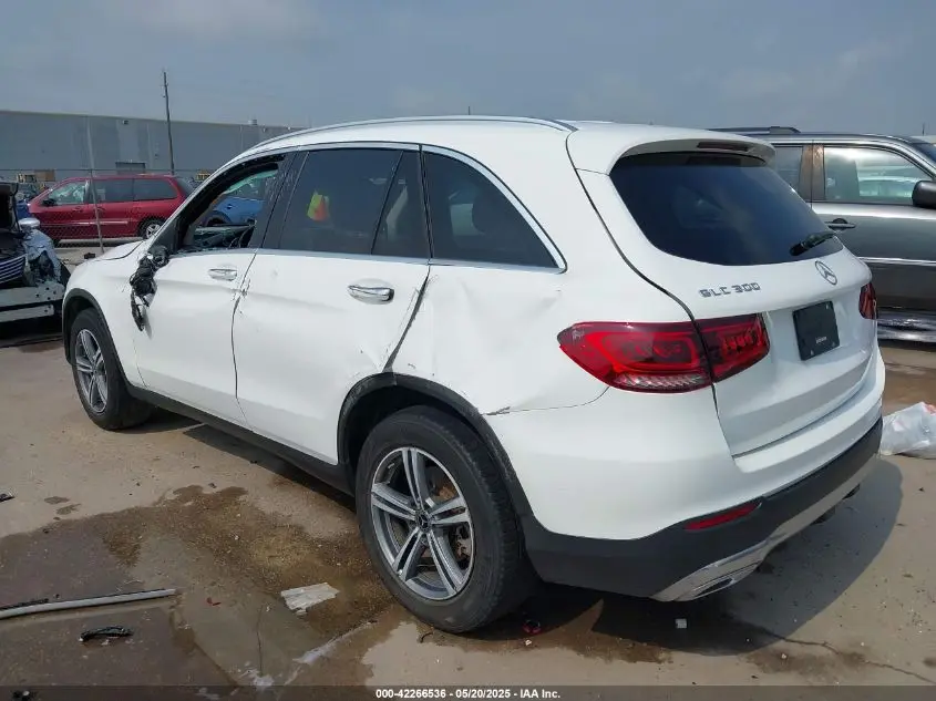 2020 MERCEDES-BENZ GLC 300  