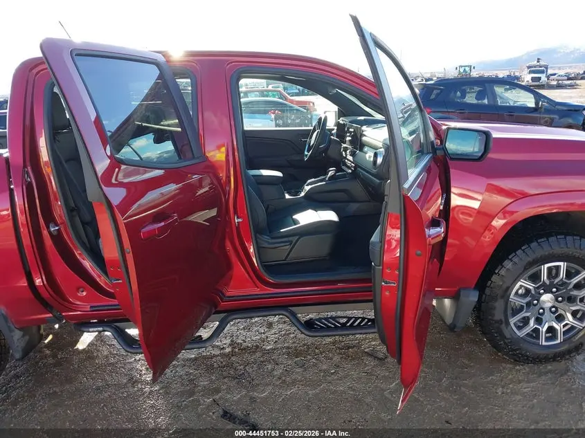 2024 CHEVROLET COLORADO 4WD LT