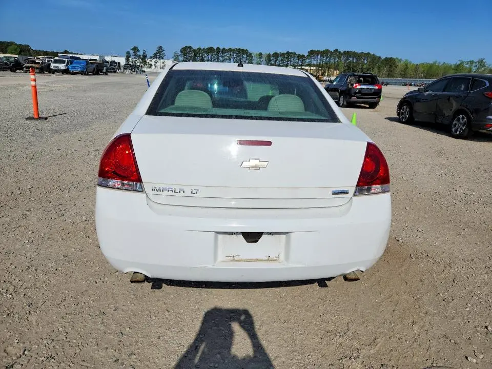 2013 CHEVROLET IMPALA LT  