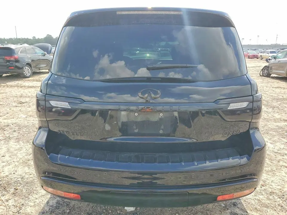 2018 INFINITI QX80 BASE  