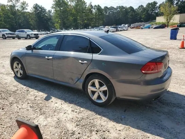 2014 VOLKSWAGEN PASSAT SE  
