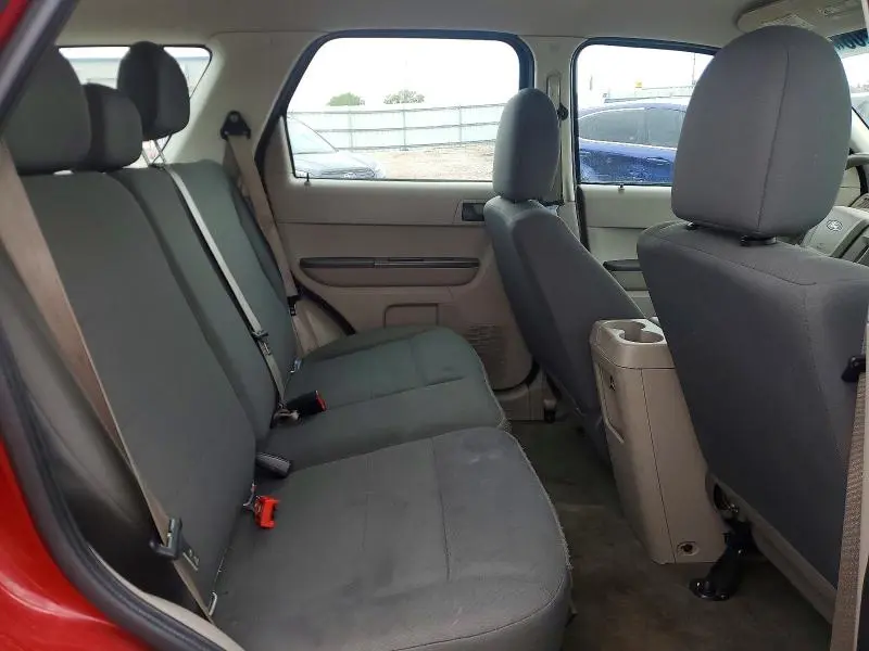 2010 FORD ESCAPE XLS  