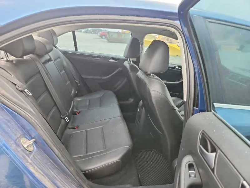 2015 VOLKSWAGEN JETTA TDI  