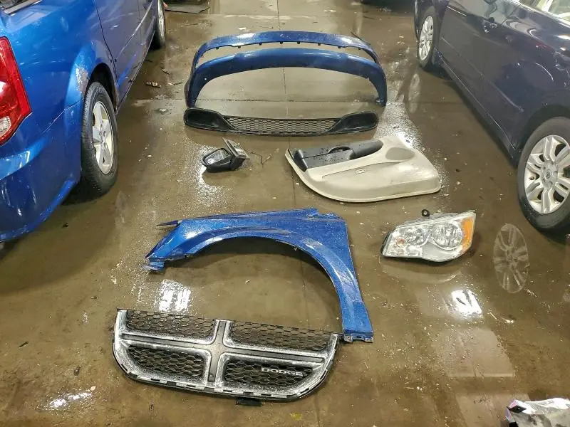 2011 DODGE GRAND CARAVAN MAINSTREET  