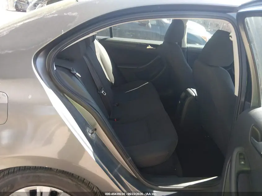 2014 VOLKSWAGEN JETTA 2.0L S