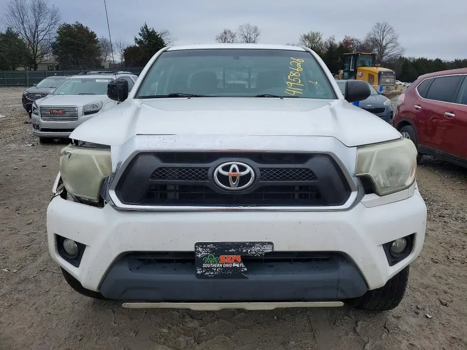 2013 TOYOTA TACOMA V6  
