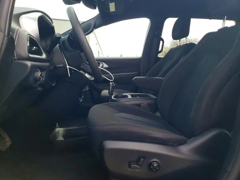 2022 CHRYSLER PACIFICA TOURING  
