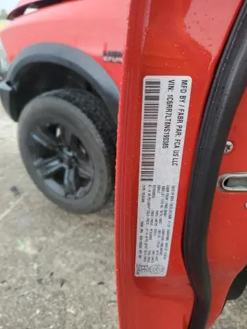 2022 RAM 1500 CLASSIC SLT  