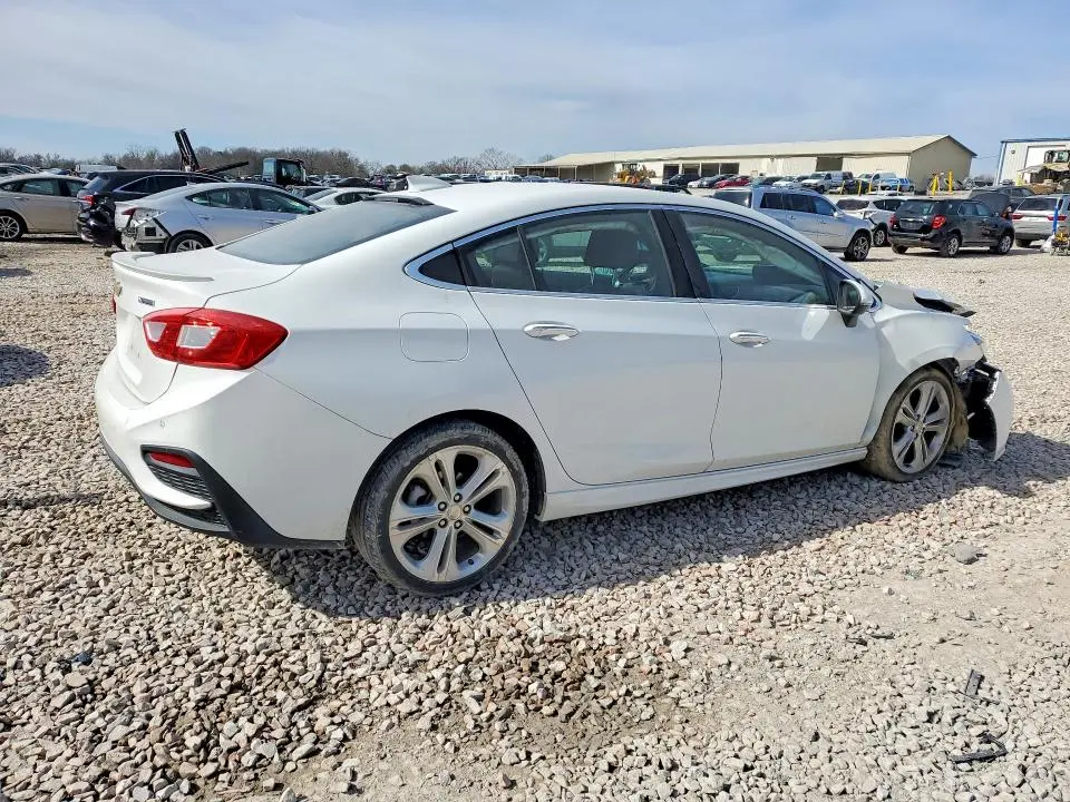 2016 CHEVROLET CRUZE PREMIER  