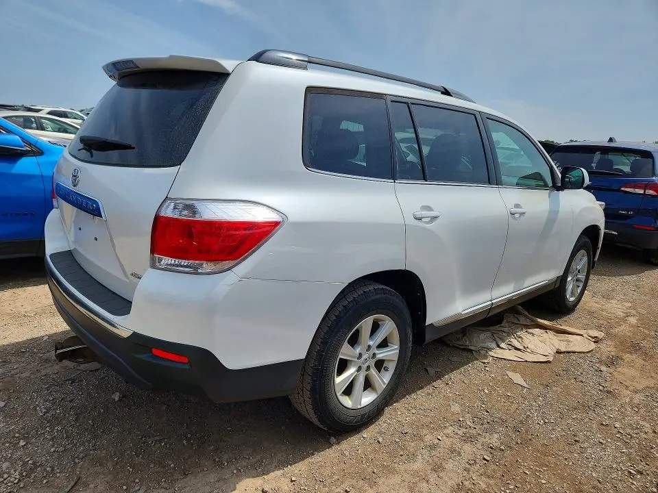 2012 TOYOTA HIGHLANDER BASE  