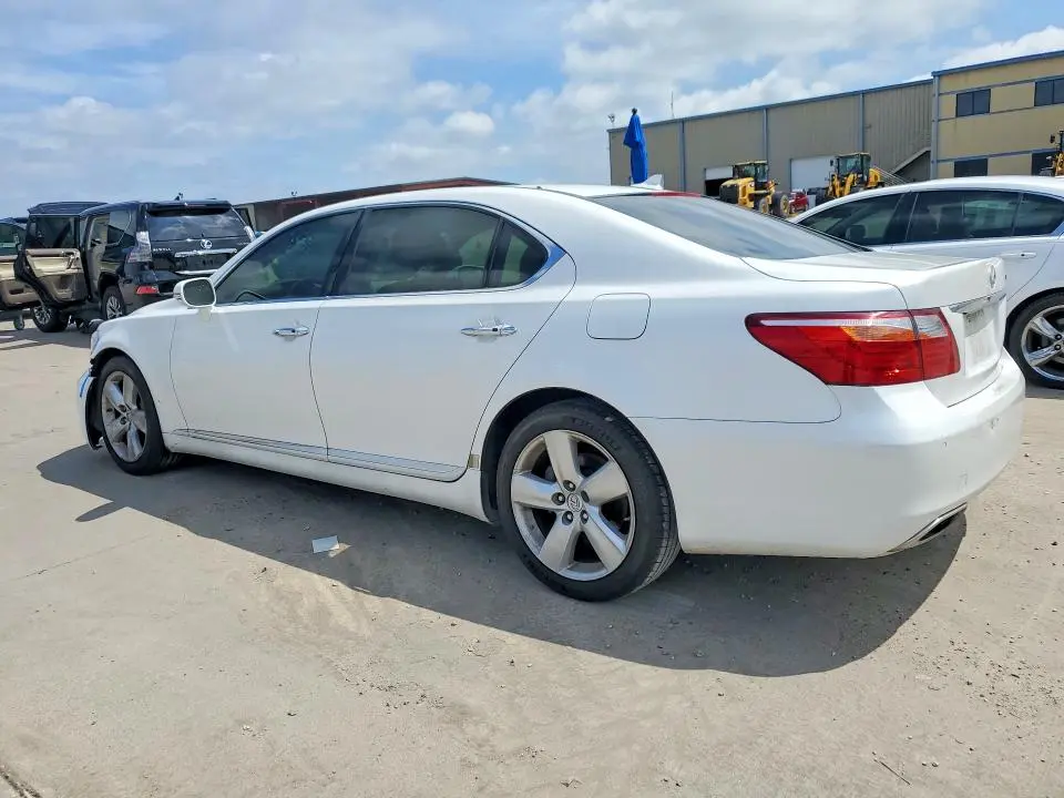 2012 LEXUS LS 460L  